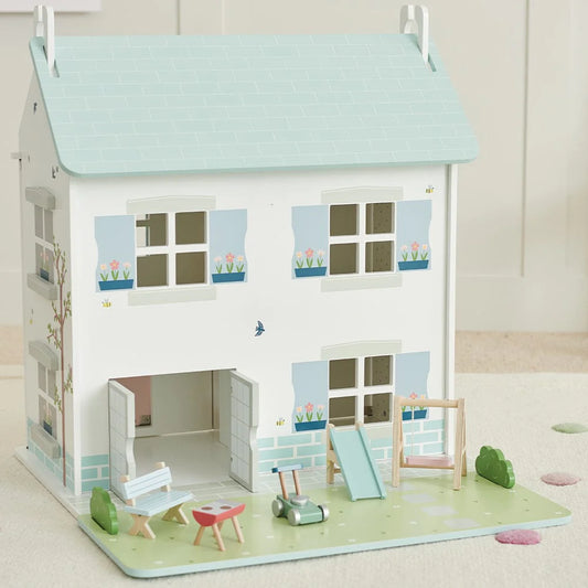 Dolls House with Garden